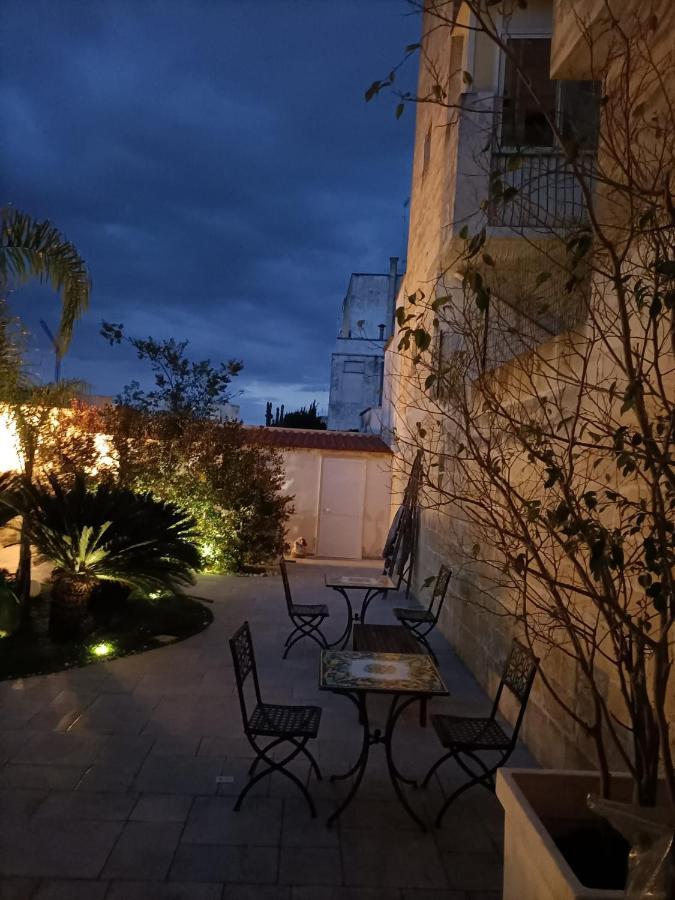 مبيت وإفطار ليتشي Il Giardino Della Scuncerta المظهر الخارجي الصورة