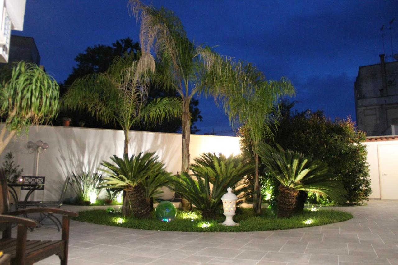 مبيت وإفطار ليتشي Il Giardino Della Scuncerta المظهر الخارجي الصورة