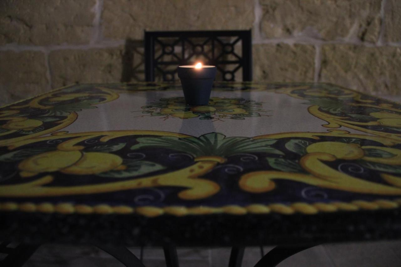 مبيت وإفطار ليتشي Il Giardino Della Scuncerta المظهر الخارجي الصورة