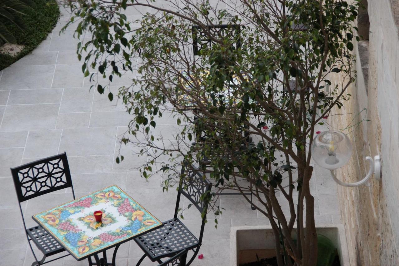 مبيت وإفطار ليتشي Il Giardino Della Scuncerta المظهر الخارجي الصورة